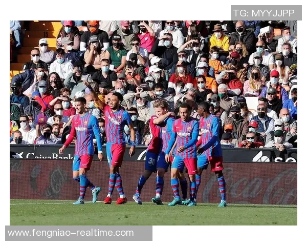 西甲精彩对决多特蒙德狂胜曼联帽子戏法点燃全场激情