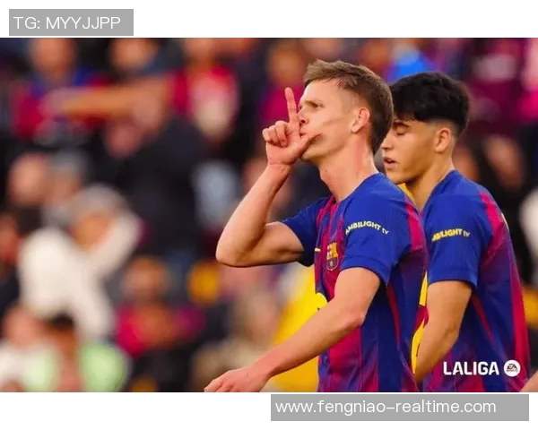 中超赛场曼城逆转巴萨神扑时刻引发全场狂欢历史冷门再现