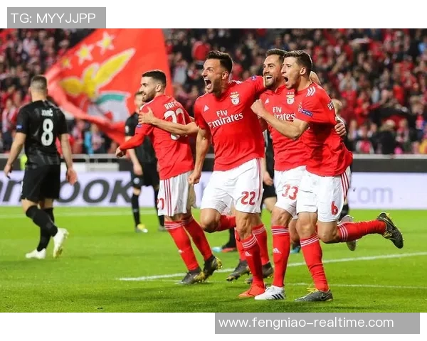 世界杯激战本菲卡与马竞互交白卷全场气氛紧张引发球迷热议