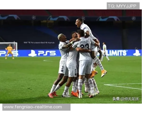 德甲惊天逆转巴黎圣日耳曼4-3力克多特蒙德历史冷门引发全场沸腾 德甲惊天逆转巴黎圣日耳曼4-3力克多特蒙德历史冷门引发全场沸腾