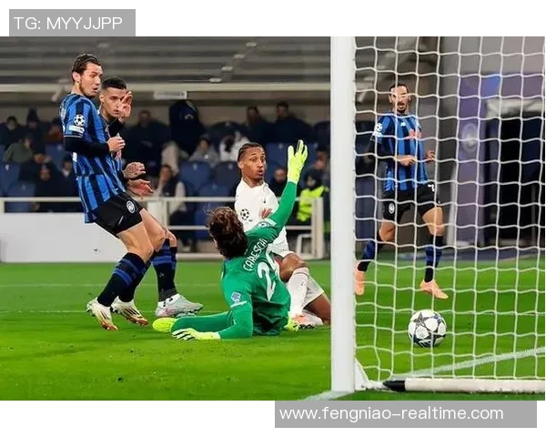 国米与皇马激战成平局神奇扑救成比赛焦点引发热议 国米与皇马激战成平局神奇扑救成比赛焦点引发热议