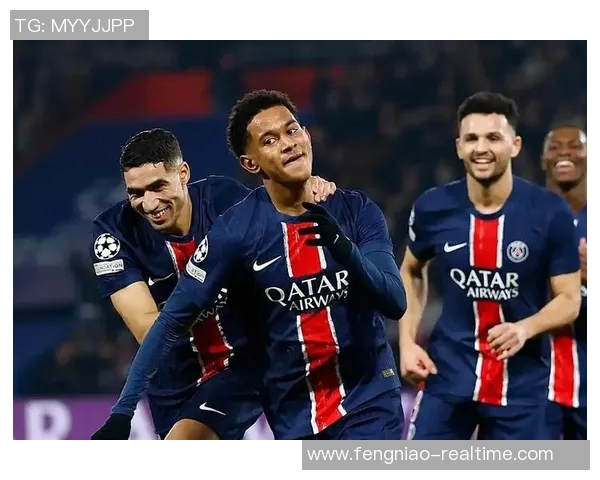 欧联杯焦点战巴萨凭乌龙球险胜本菲卡引发争议判罚讨论