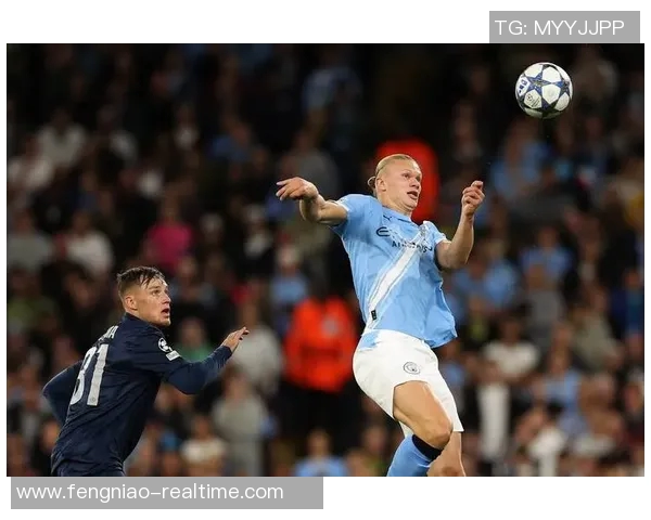 欧冠历史冷门那不勒斯逆转里昂全场沸腾瞬间引发热议