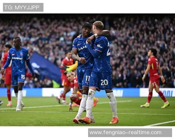 友谊赛精彩对决拜仁与切尔西战成平局红牌事件引发全场热议